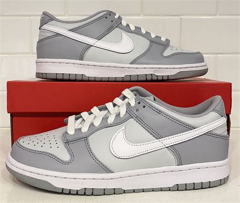 Mens Grey Nike Dunk.